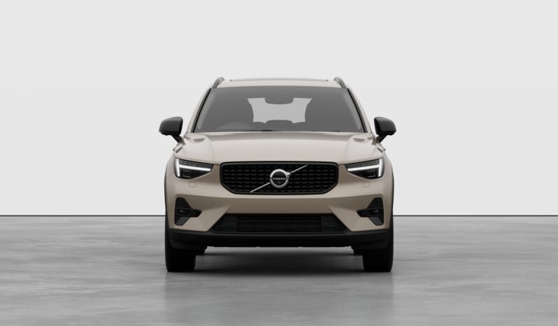 Used Volvo XC40 Ultra full