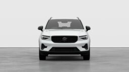 Used Volvo XC40 Plus full