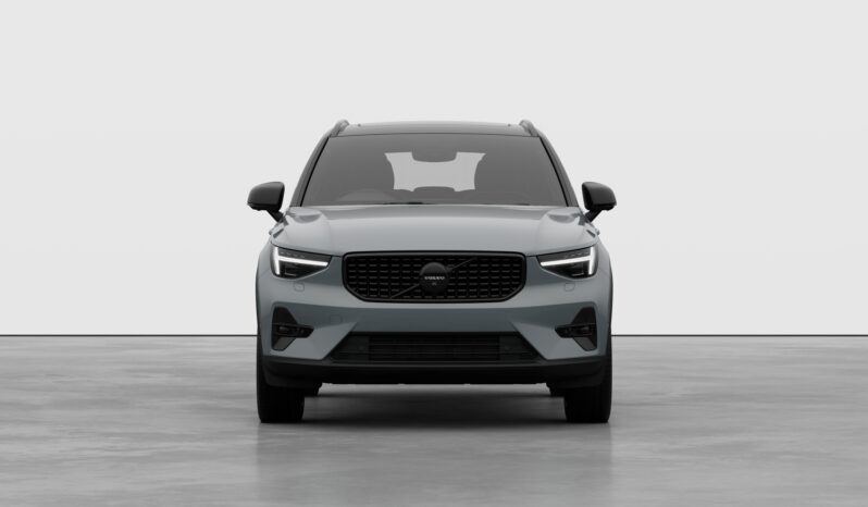 Used Volvo XC40 Ultra full