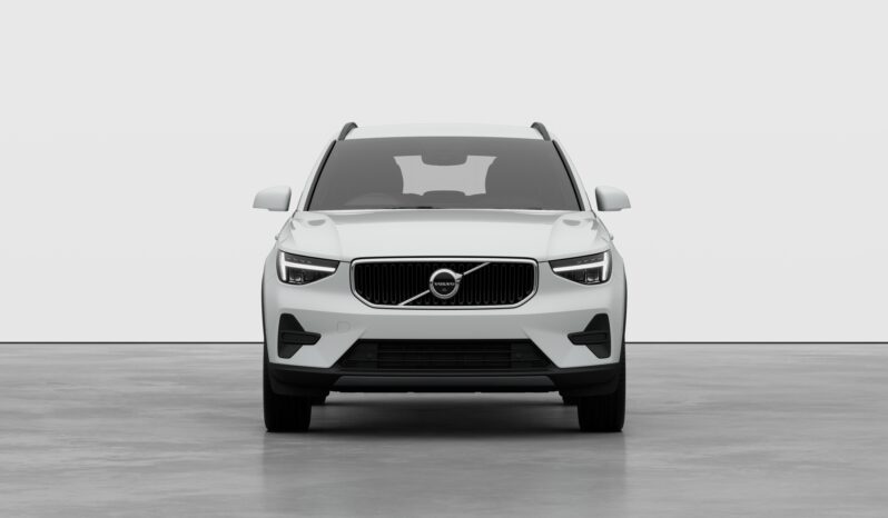 Used Volvo XC40 Core full