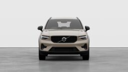 Used Volvo XC40 Plus full