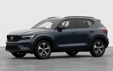 Used Volvo XC40 Plus