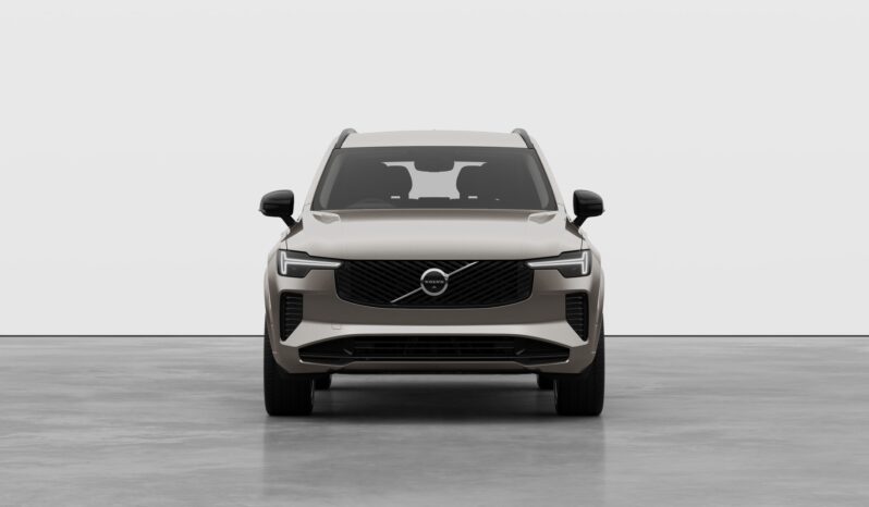 Used Volvo XC90 Plus full