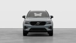 Used Volvo XC40 Plus Pro full
