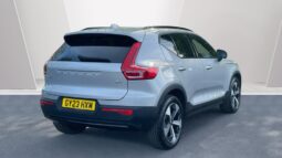 Used Volvo XC40 Ultimate, B4 mild hybrid, Petrol, Dark full