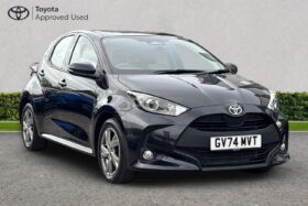 Used Toyota Yaris 1.5 VVT-h Icon E-CVT Euro 6 (s/s) 5dr