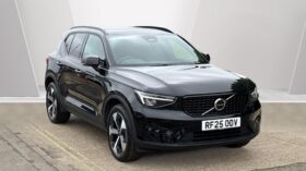 Used Volvo XC40 Plus, B3 Mild hybrid, Petrol, Dark