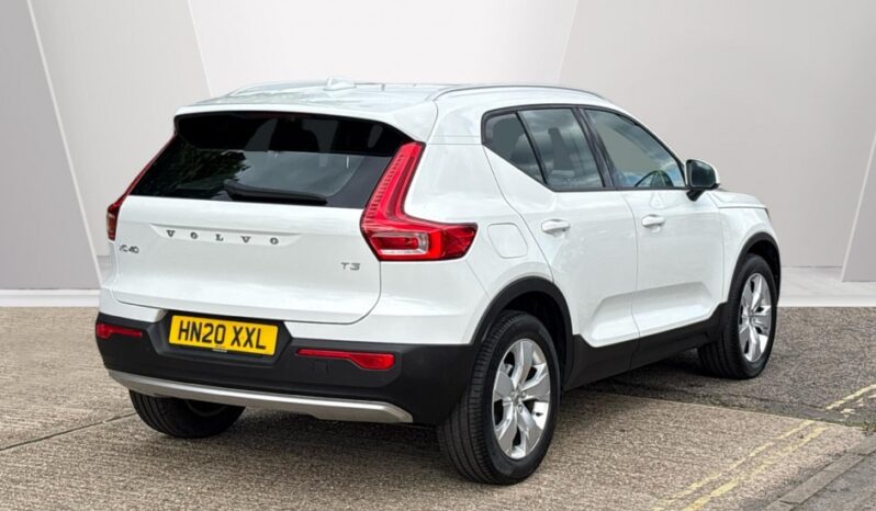 Used Volvo XC40 Momentum, T3 automatic full