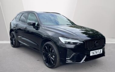 Used Volvo XC60 Black Edition Plus, B5 AWD Mild hybrid, Petrol