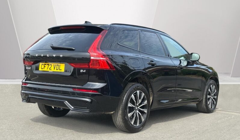Used Volvo XC60 Plus, B4 mild hybrid, Petrol, Dark full