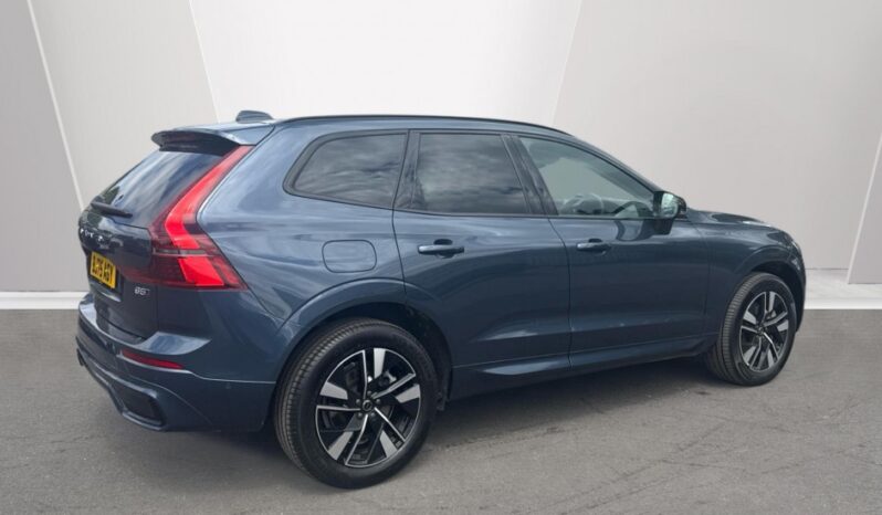 Used Volvo XC60 Plus, B5 AWD Mild hybrid, Petrol, Dark full