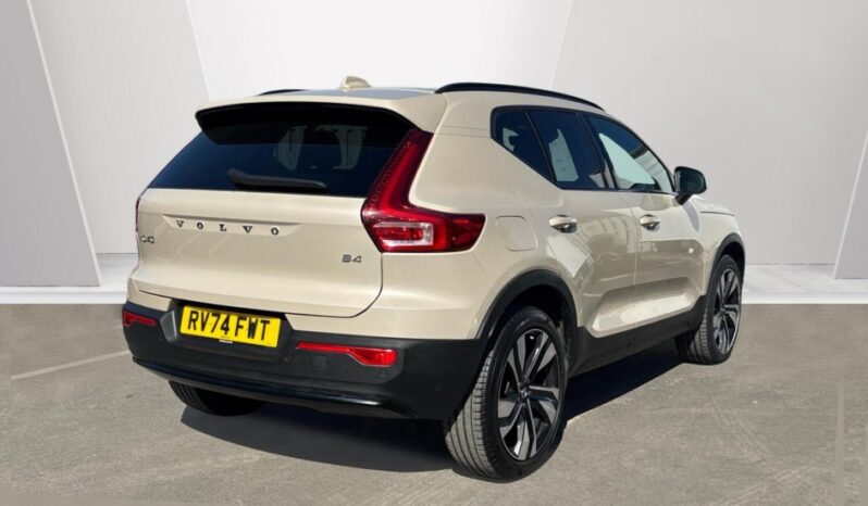 Used Volvo XC40 Ultra, B4 Mild hybrid, Petrol, Dark full