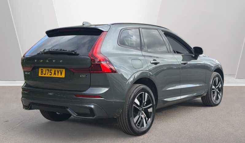 Used Volvo XC60 Plus, B5 AWD Mild hybrid, Petrol, Dark full