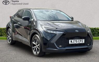 Used Toyota C-HR 2.0 VVT 13.6kWh Design CVT Euro 6 (s/s) 5dr