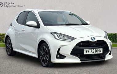 Used Toyota Yaris 1.5 VVT-h Design E-CVT Euro 6 (s/s) 5dr