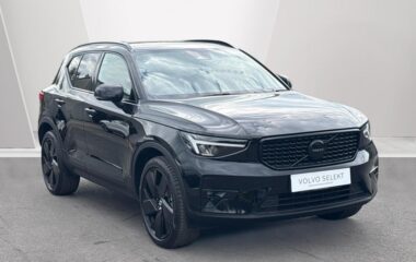 Used Volvo XC40 Black Edition Plus, B4 Mild hybrid, Petrol