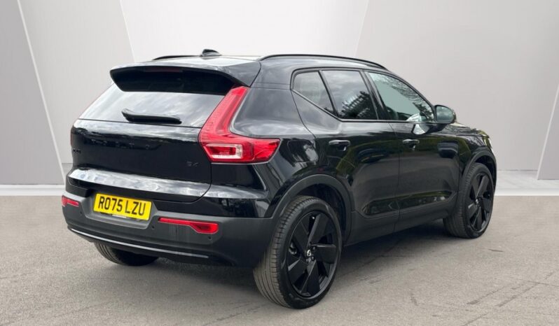 Used Volvo XC40 Black Edition Plus, B4 Mild hybrid, Petrol full