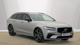 Used Volvo V90 Ultra, T8 AWD Plug-in hybrid, Electric/Petrol, Dark