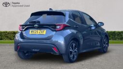Used Toyota Yaris 1.5 VVT-h Design E-CVT Euro 6 (s/s) 5dr full
