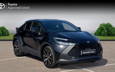 Used Toyota CHR 2.0 VVT 13.6kWh Design SUV 5dr Petrol Plug-in Hybrid CVT Euro 6 (s/s) (223 ps)