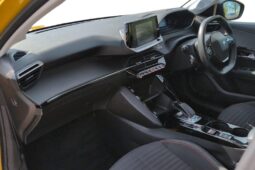 Used Peugeot 208 50kWh Allure Auto 5dr full
