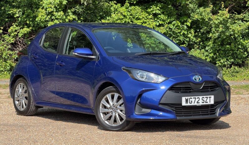 Used Toyota Yaris 1.5 VVT-h Icon Hatchback 5dr Petrol Hybrid E-CVT Euro 6 (s/s) (116 ps) full