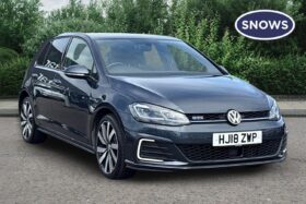 Used Volkswagen Golf 1.4 TSI 8.7kWh GTE Advance DSG Euro 6 (s/s) 5dr