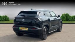 Used Toyota Urban Cruiser 61kWh Design Auto 5dr full