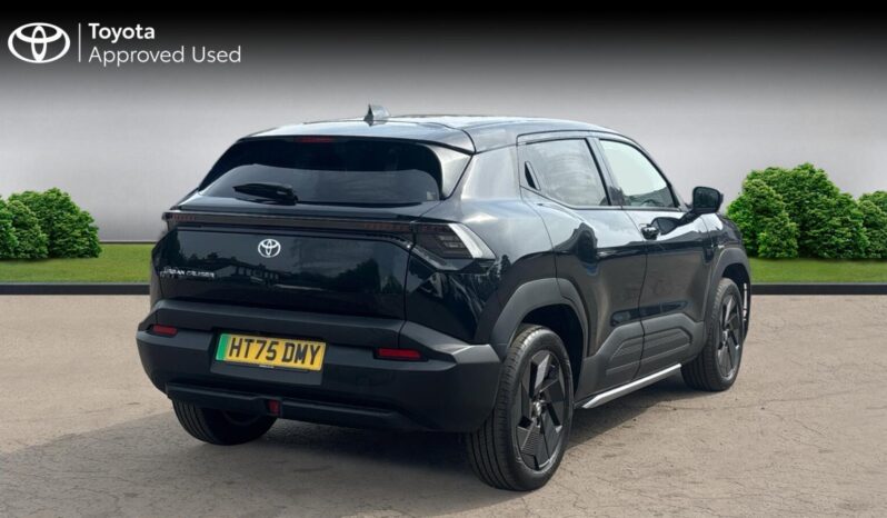 Used Toyota Urban Cruiser 61kWh Design Auto 5dr full