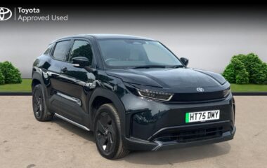 Used Toyota Urban Cruiser 61kWh Design Auto 5dr