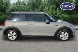 Used MINI HATCHBACK 1.5 Cooper Euro 6 (s/s) 3dr full