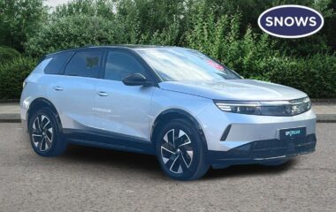 Used Vauxhall Grandland 73kWh GS Auto 5dr