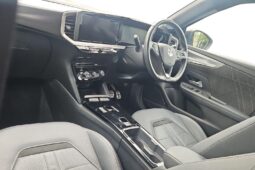 Used Vauxhall Mokka 50kWh Ultimate Auto 5dr full