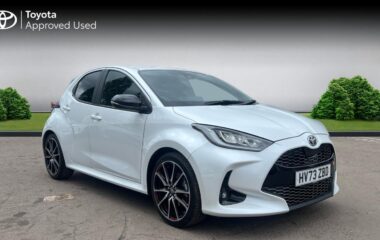 Used Toyota Yaris 1.5 VVT-h GR SPORT E-CVT Euro 6 (s/s) 5dr
