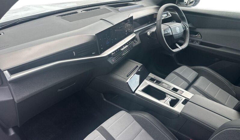Used Vauxhall Grandland 73kWh Ultimate Auto 5dr full