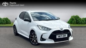 Used Toyota Yaris 1.5 VVT-h Dynamic E-CVT Euro 6 (s/s) 5dr