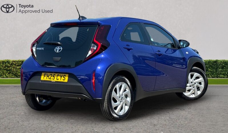 Used Toyota Aygo X 1.0 VVT-i Pure Hatchback 5dr Petrol x-shift Euro 6 (s/s) (72 ps) full