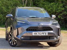 Used Toyota Yaris Cross 1.5 VVT-h Design SUV 5dr Petrol Hybrid E-CVT Euro 6 (s/s) (130 ps)
