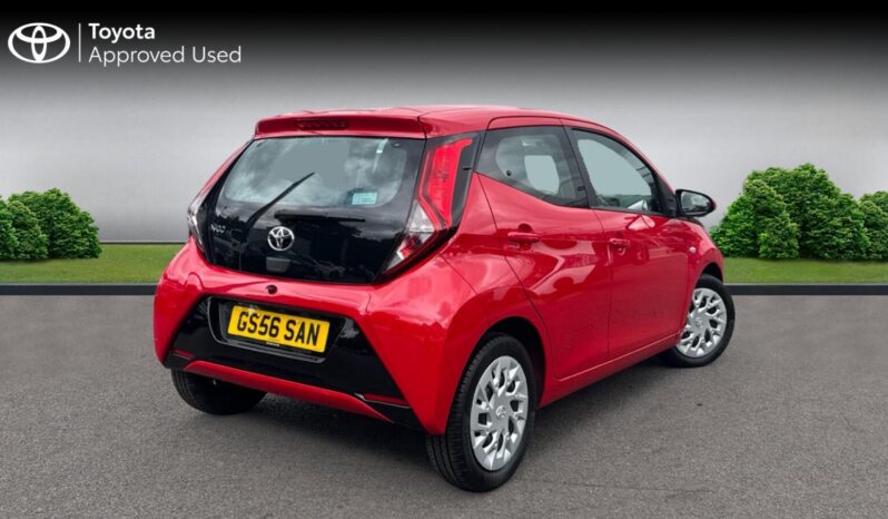 Used Toyota AYGO 1.0 VVT-i x-play x-shift Euro 6 5dr full