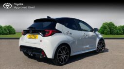 Used Toyota Yaris 1.5 VVT-h GR SPORT E-CVT Euro 6 (s/s) 5dr full