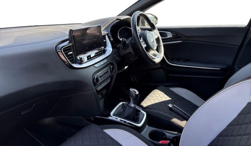 Used Kia ceed 1.5 T-GDi ISG GT-LINE full