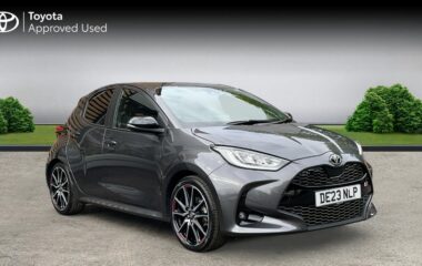 Used Toyota Yaris 1.5 VVT-h GR SPORT E-CVT Euro 6 (s/s) 5dr