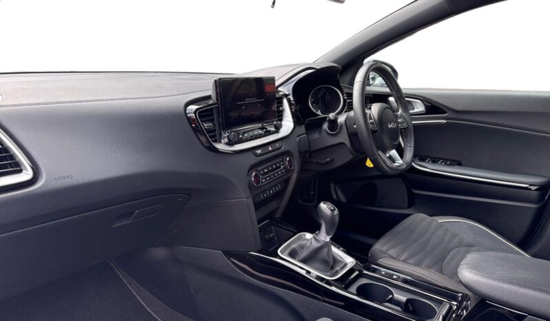 Used Kia ceed 1.5 T-GDi MT GT-LINE full