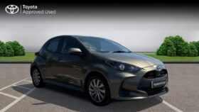 Used Toyota Yaris 1.5 VVT-h Icon Hatchback 5dr Petrol Hybrid E-CVT Euro 6 (s/s) (116 ps)