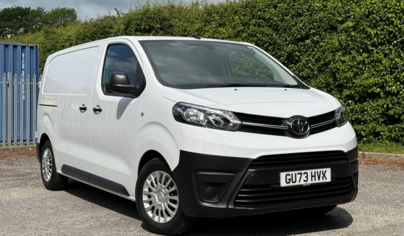 Used Toyota Proace 1.5D Icon Medium Panel Van 6dr Diesel Manual MWB Euro 6 (s/s) (120 bhp) full