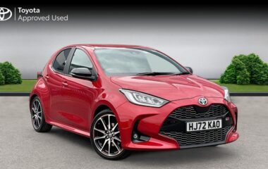 Used Toyota Yaris 1.5 VVT-h GR SPORT E-CVT Euro 6 (s/s) 5dr