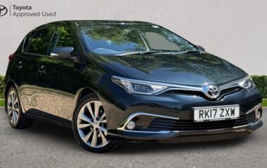 Used Toyota Auris 1.2 VVT-i Excel Hatchback 5dr Petrol Manual Euro 6 (s/s) (Safety Sense) (116 ps)