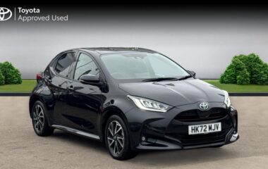 Used Toyota Yaris 1.5 VVT-h Design Hatchback 5dr Petrol Hybrid E-CVT Euro 6 (s/s) (116 ps)