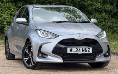 Used Toyota Yaris 1.5 VVT-h Design Hatchback 5dr Petrol Hybrid E-CVT Euro 6 (s/s) (116 ps)