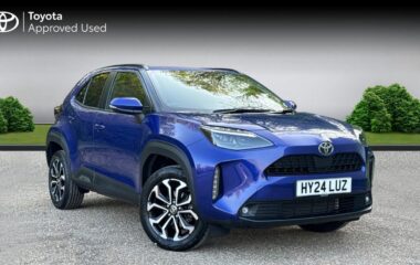 Used Toyota Yaris Cross 1.5 VVT-h Design SUV 5dr Petrol Hybrid E-CVT Euro 6 (s/s) (116 ps)